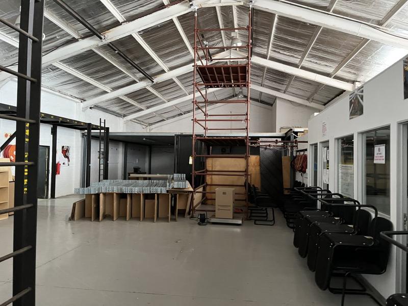 To Let commercial Property for Rent in Paarden Eiland Western Cape